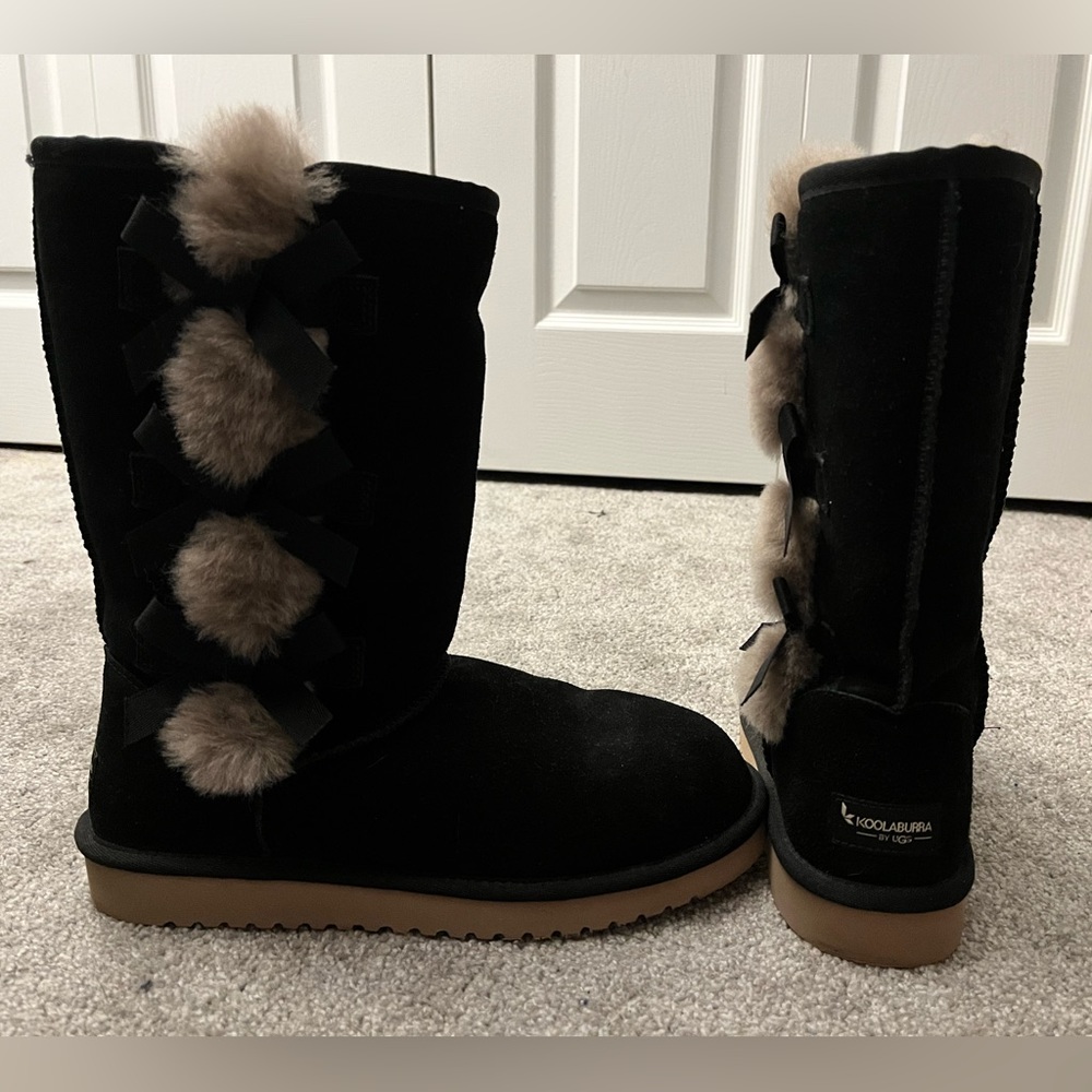 NWOT Black Koolaburra by Ugg Boots Size 8